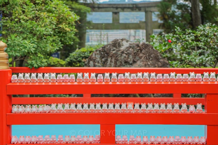 京都にある東天王岡崎神社のうさぎみくじ
