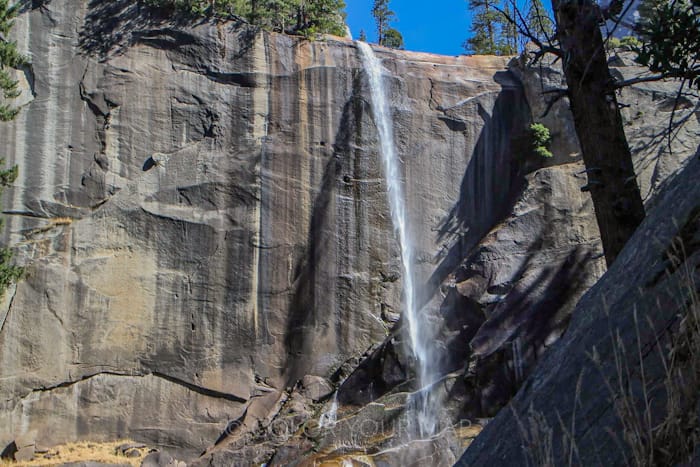 Vernal Fall and Nevada Fall Trails（バーナル滝とネバダ滝）トレイル