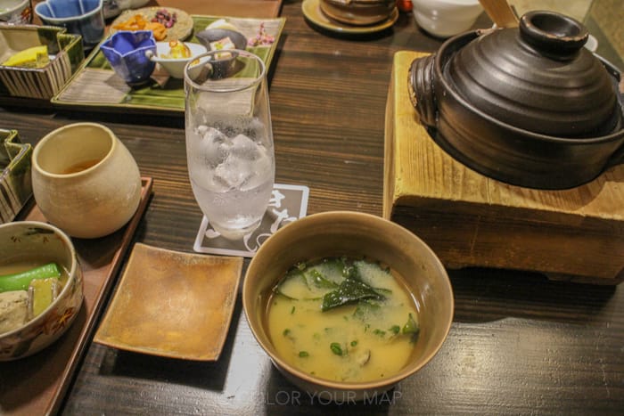 きたの風茶寮の朝食　ゆめぴりかと蜆の味噌汁